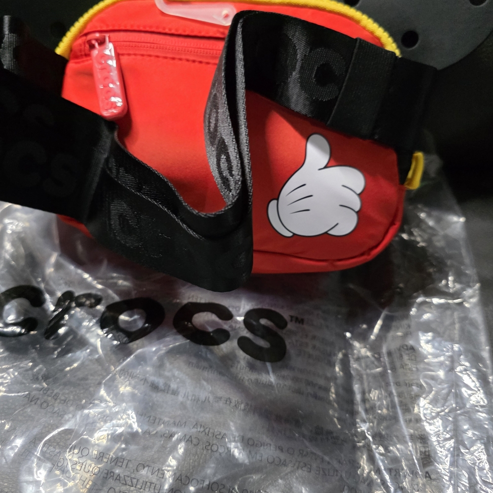 Disney X Crocs Mickey  Belt Bag in Red and Black NWT - Picture 9 of 16